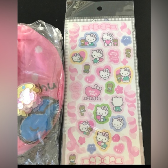 Hello Kitty - Picture 6 of 6